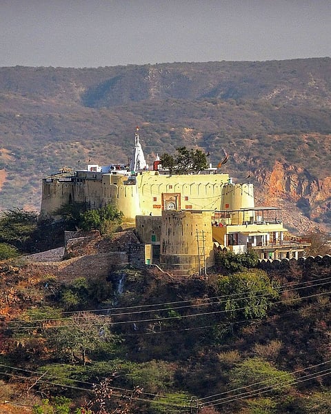 Apart from the design along the lines of a fort, the temple is remarkable for its idol of Ganesh